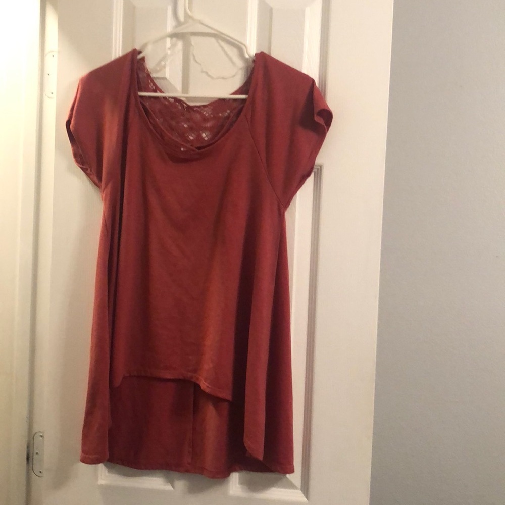 Coral top